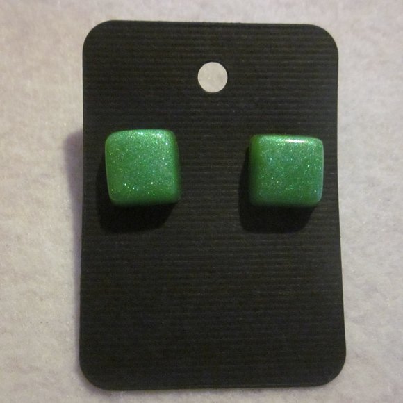 Lovindi Pieces Jewelry - Green Shimmer Square Stud Earring